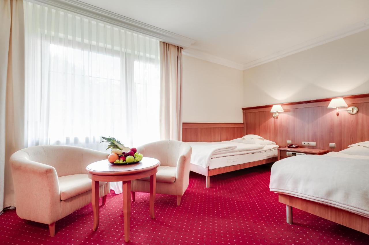 Hotel Konradowka Wellness & Spa - 300 Metrow Do Centrum Karpacz Dış mekan fotoğraf