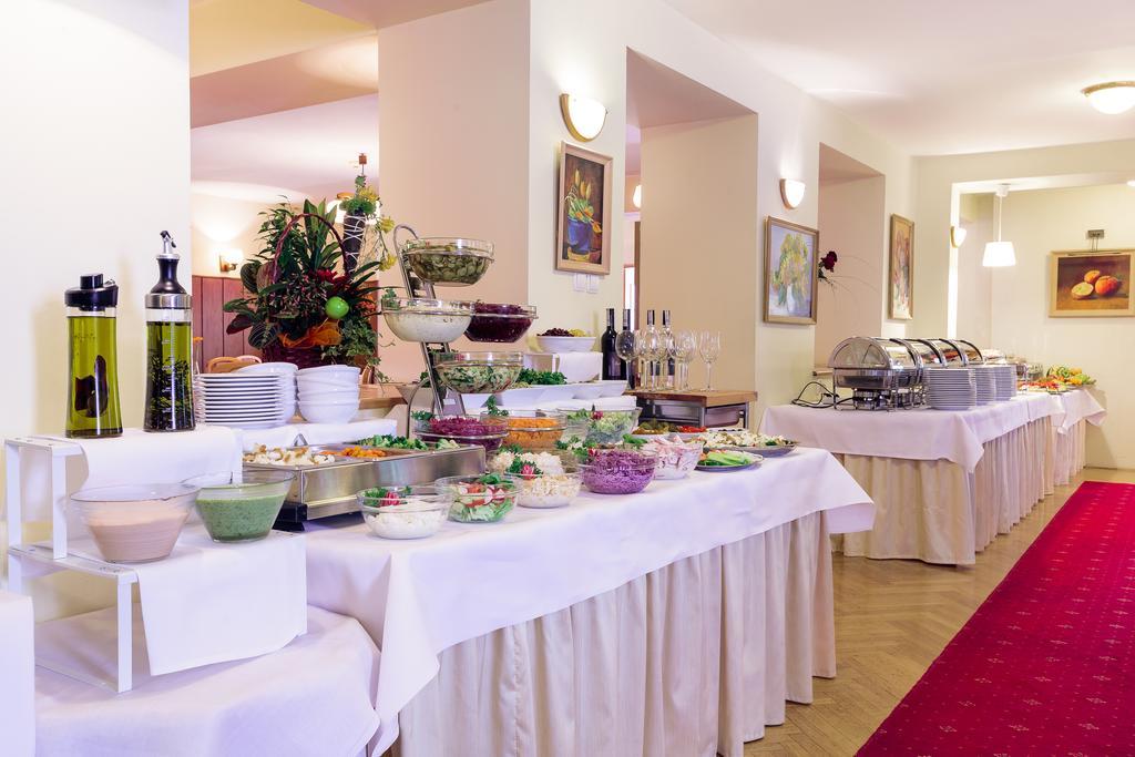 Hotel Konradowka Wellness & Spa - 300 Metrow Do Centrum Karpacz Dış mekan fotoğraf