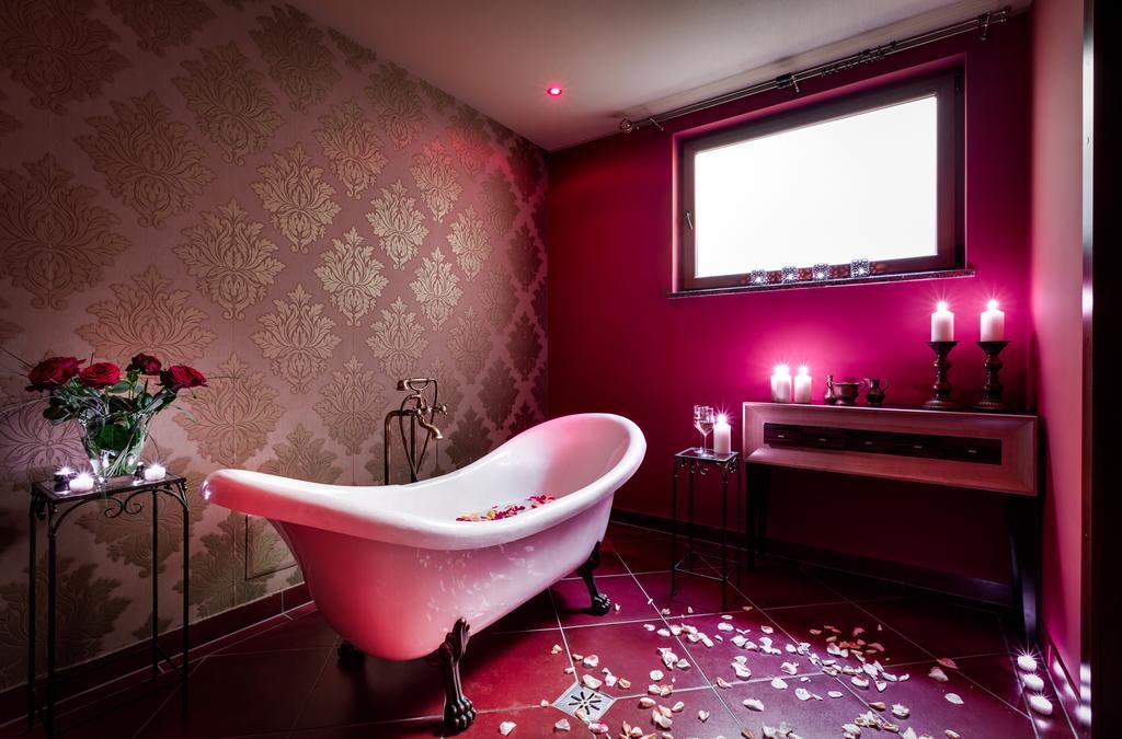 Hotel Konradowka Wellness & Spa - 300 Metrow Do Centrum Karpacz Dış mekan fotoğraf