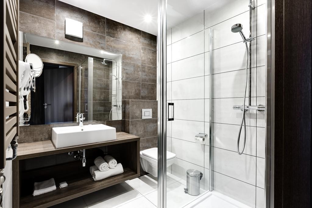 Hotel Konradowka Wellness & Spa - 300 Metrow Do Centrum Karpacz Oda fotoğraf